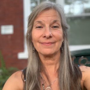 Meet your Posher, Renee